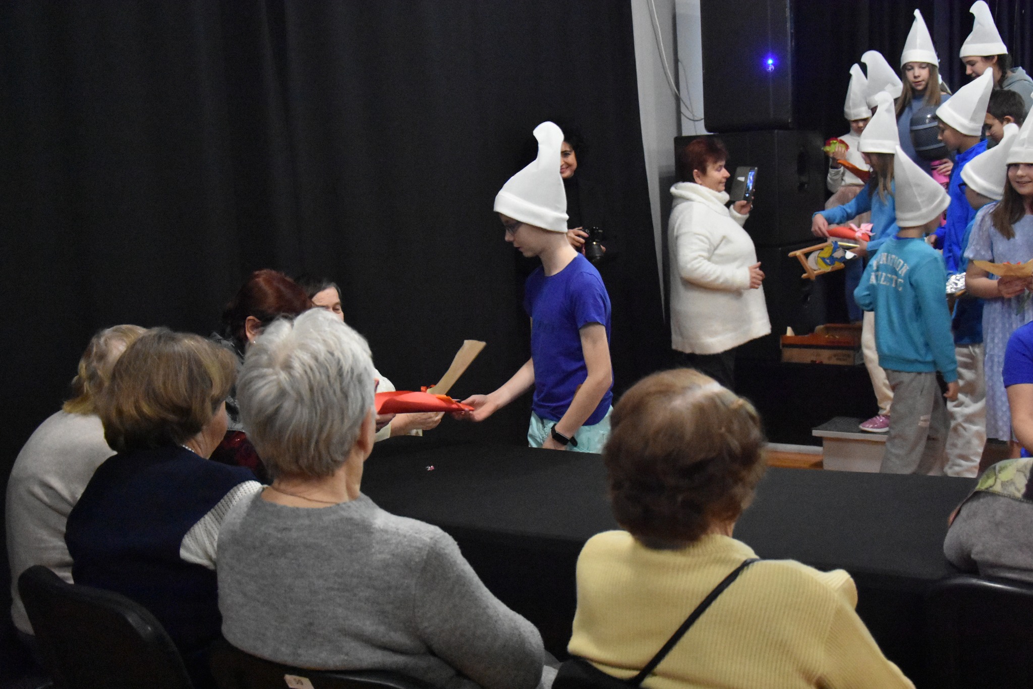 Dzień Babci i Dziadka 2024